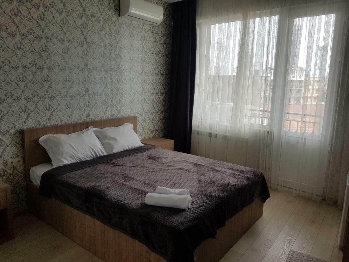 Mikepalace Батумі Екстер'єр фото
